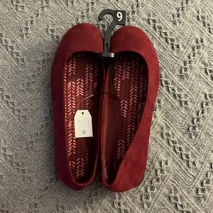 Maroon Flats Size 9